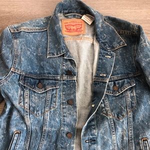 Men’s denim jacket